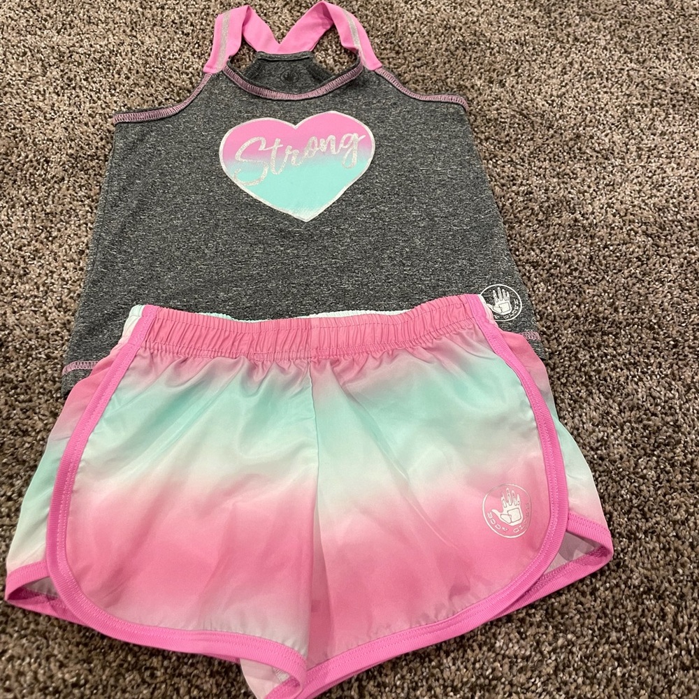 Toddlers Matching Set 5T.